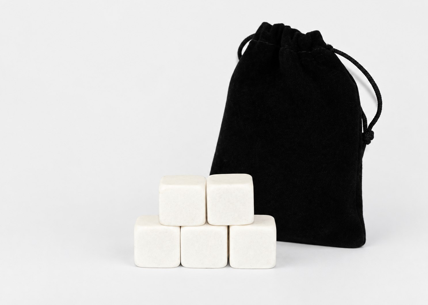 White whiskey stones velvet pouch — Bar Tools & Accessories
